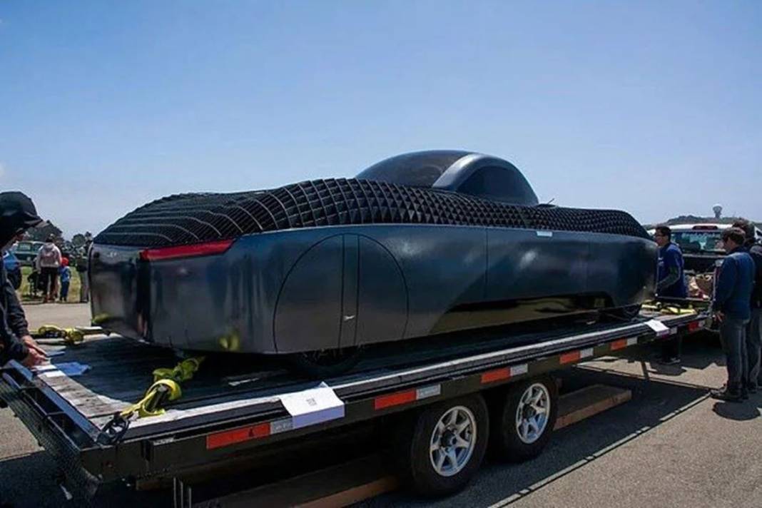 Uçan otomobile yasal izin çıktı! Yakında gökyüzünde, fiyatı ise dudak uçuklattı 6